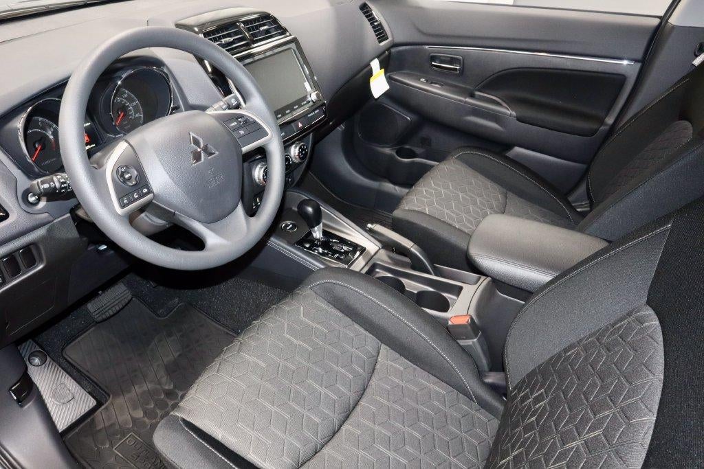 2027 Mitsubishi Outlander Sport Base