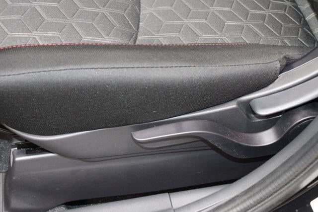 2025 Mitsubishi Outlander Sport LE