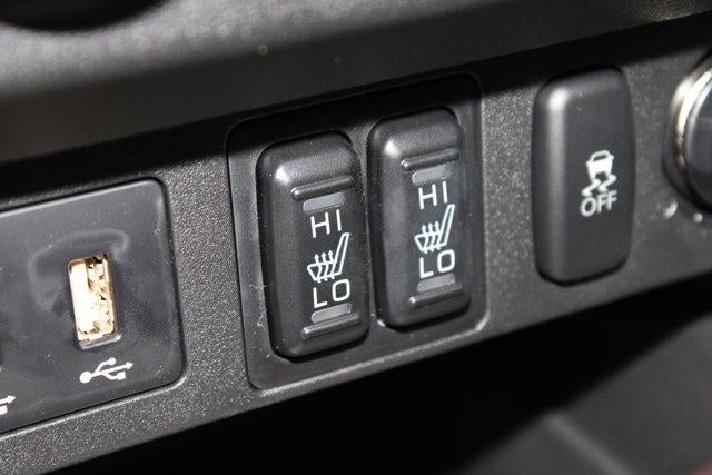 2025 Mitsubishi Outlander Sport LE