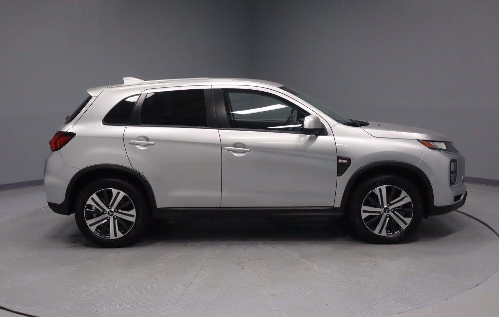 2027 Mitsubishi Outlander Sport ES