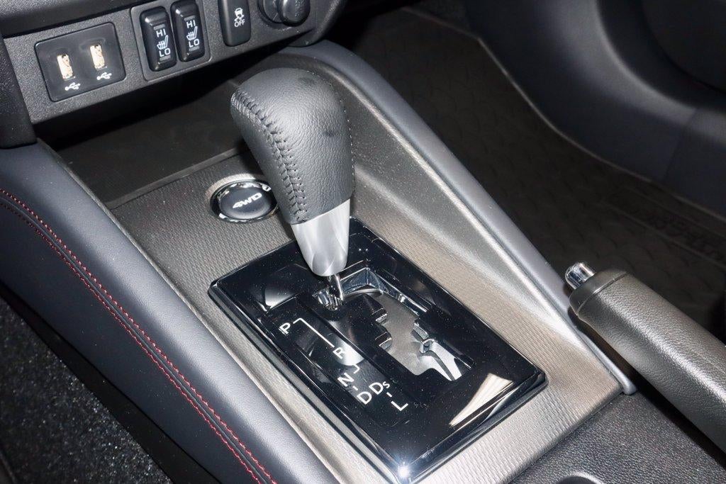 2027 Mitsubishi Outlander Sport SE