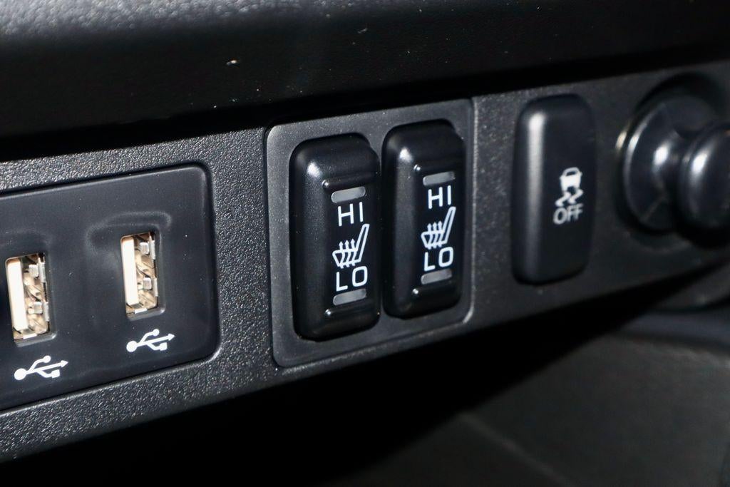 2027 Mitsubishi Outlander Sport SE