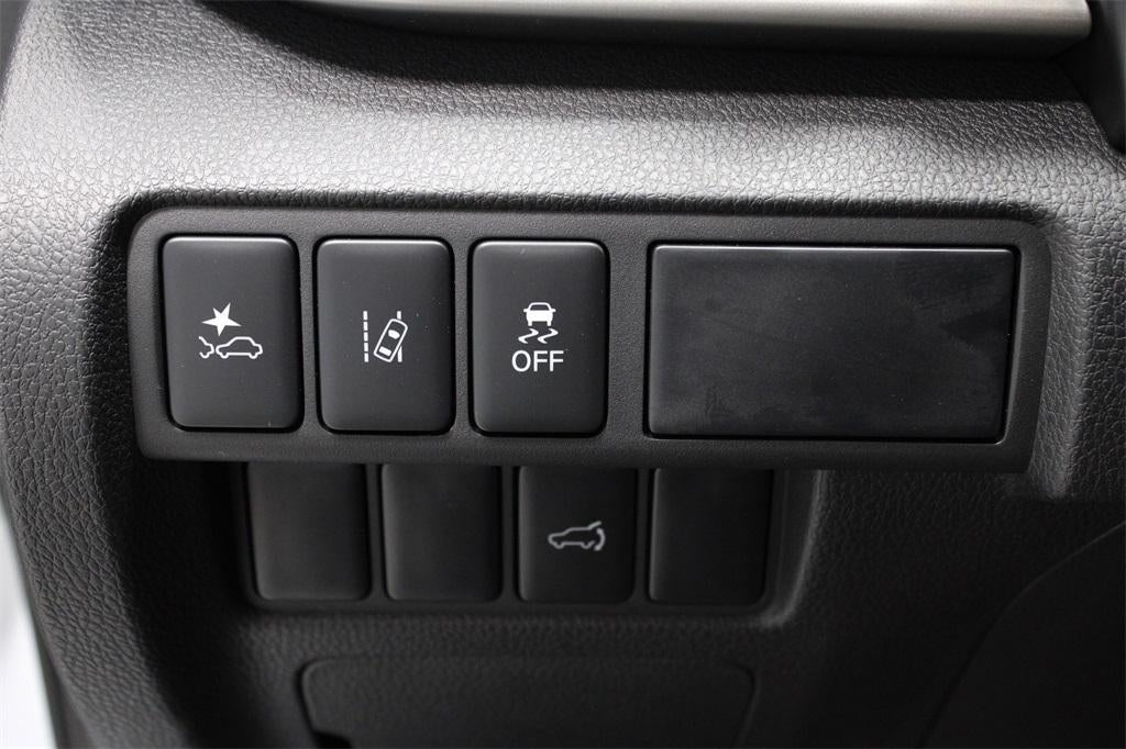 2026 Mitsubishi Eclipse Cross SE