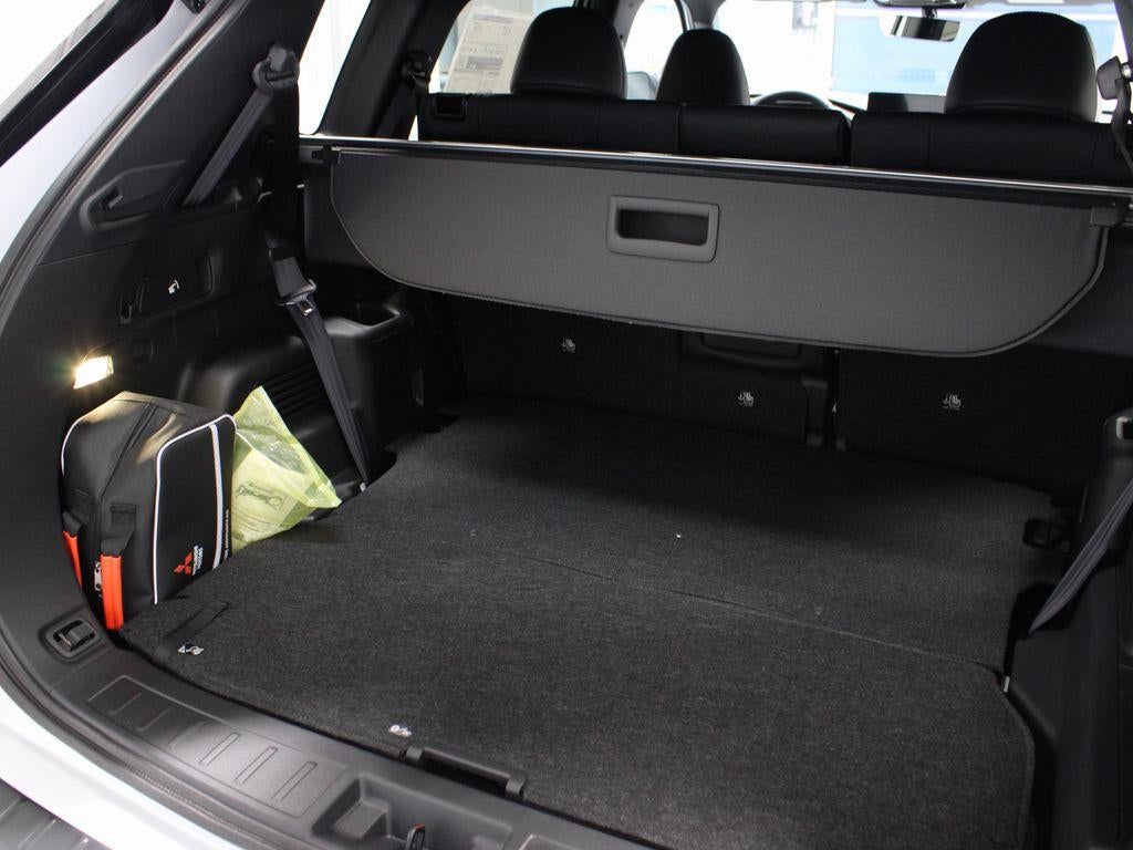 2026 Mitsubishi Outlander LE