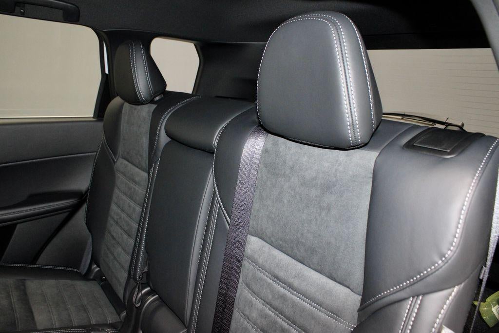 2026 Mitsubishi Outlander LE