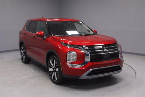 2026 Mitsubishi Outlander SE