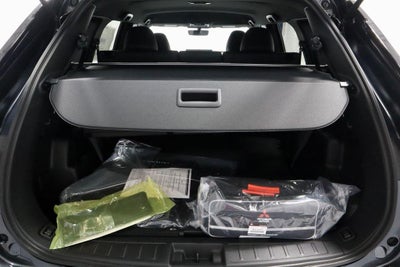 2026 Mitsubishi Outlander LE