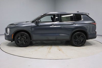 2026 Mitsubishi Outlander LE