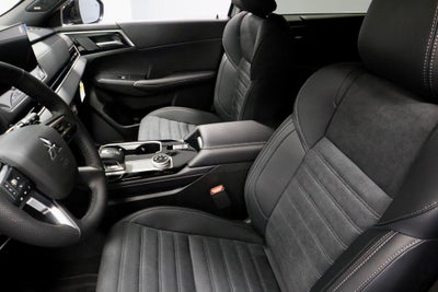 2026 Mitsubishi Outlander LE