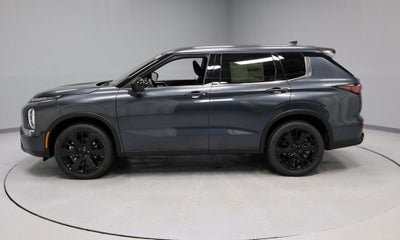 2026 Mitsubishi Outlander LE