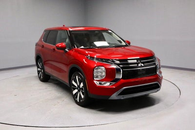 2026 Mitsubishi Outlander SE