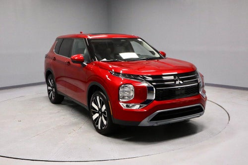 2026 Mitsubishi Outlander SE