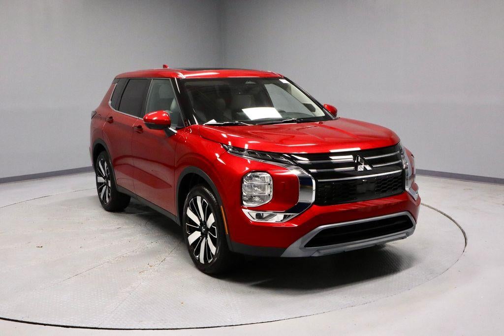 2026 Mitsubishi Outlander SE