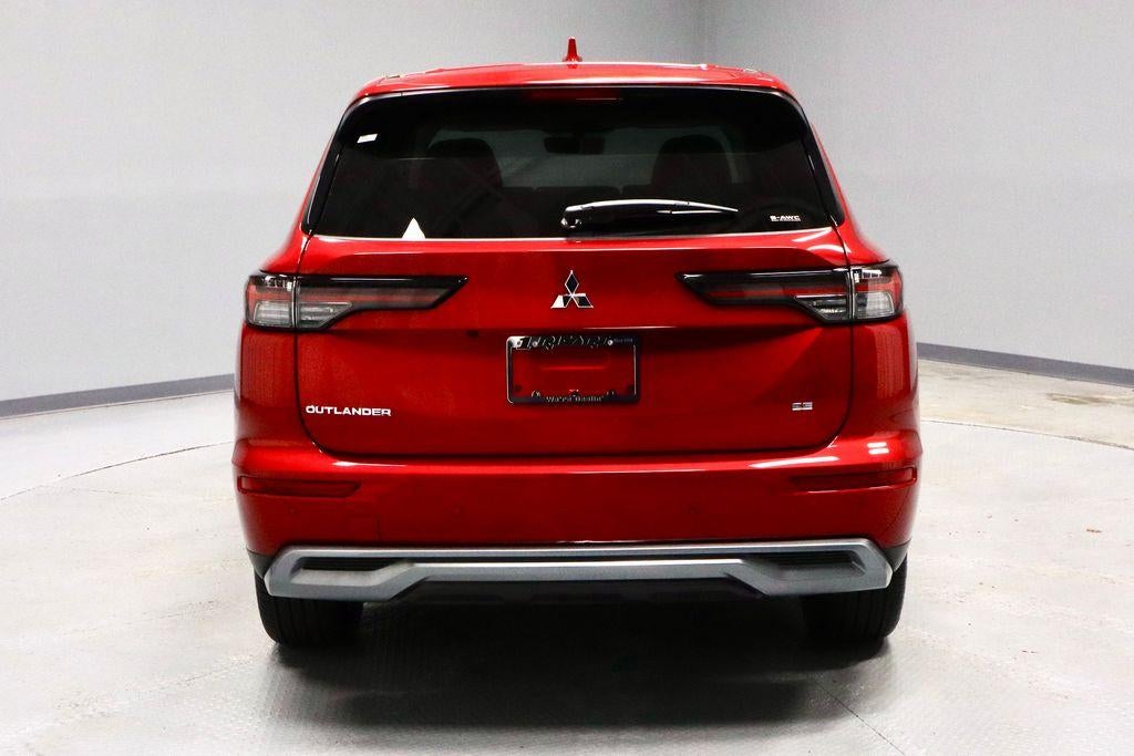 2026 Mitsubishi Outlander SE