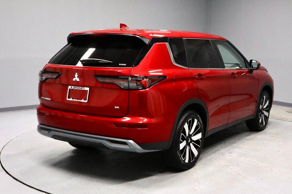 2026 Mitsubishi Outlander SE