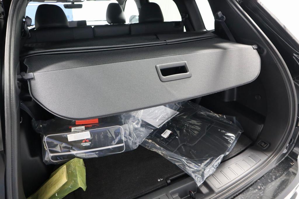2026 Mitsubishi Outlander LE