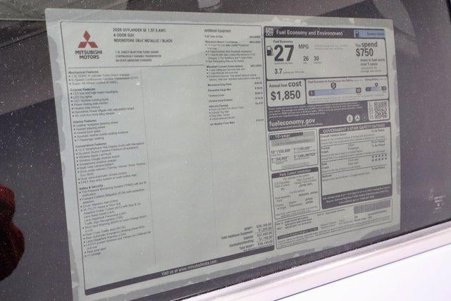 2026 Mitsubishi Outlander SE