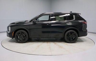2026 Mitsubishi Outlander LE