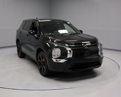2026 Mitsubishi Outlander LE