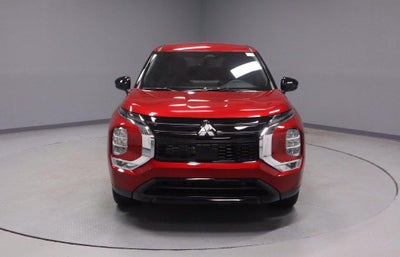 2026 Mitsubishi Outlander LE