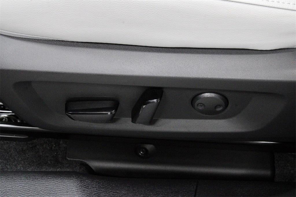 2025 Mitsubishi Outlander Platinum Edition