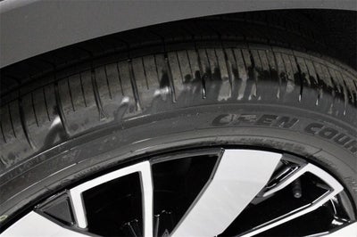 2025 Mitsubishi Outlander Platinum Edition