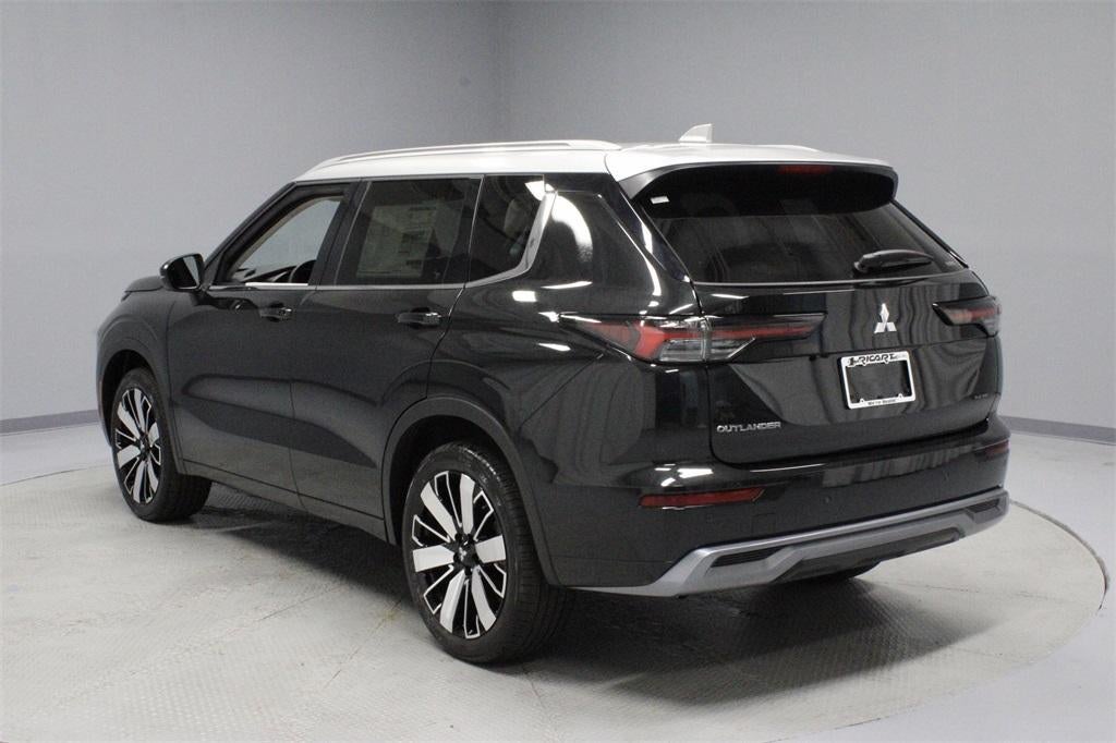 2025 Mitsubishi Outlander Platinum Edition