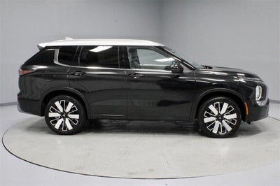 2025 Mitsubishi Outlander Platinum Edition