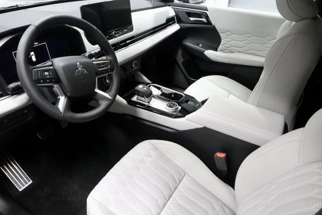 2026 Mitsubishi Outlander SEL