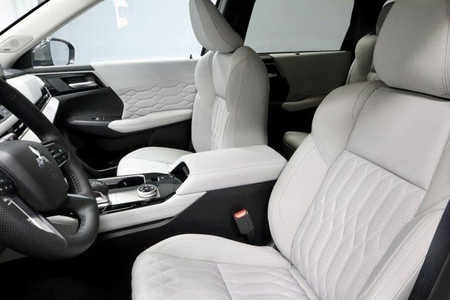 2026 Mitsubishi Outlander SEL