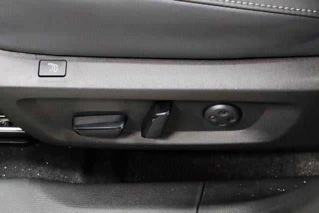 2025 Mitsubishi Outlander Plug-In Hybrid SEL Black Edition