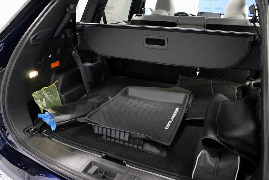 2026 Mitsubishi Outlander Plug-In Hybrid SEL
