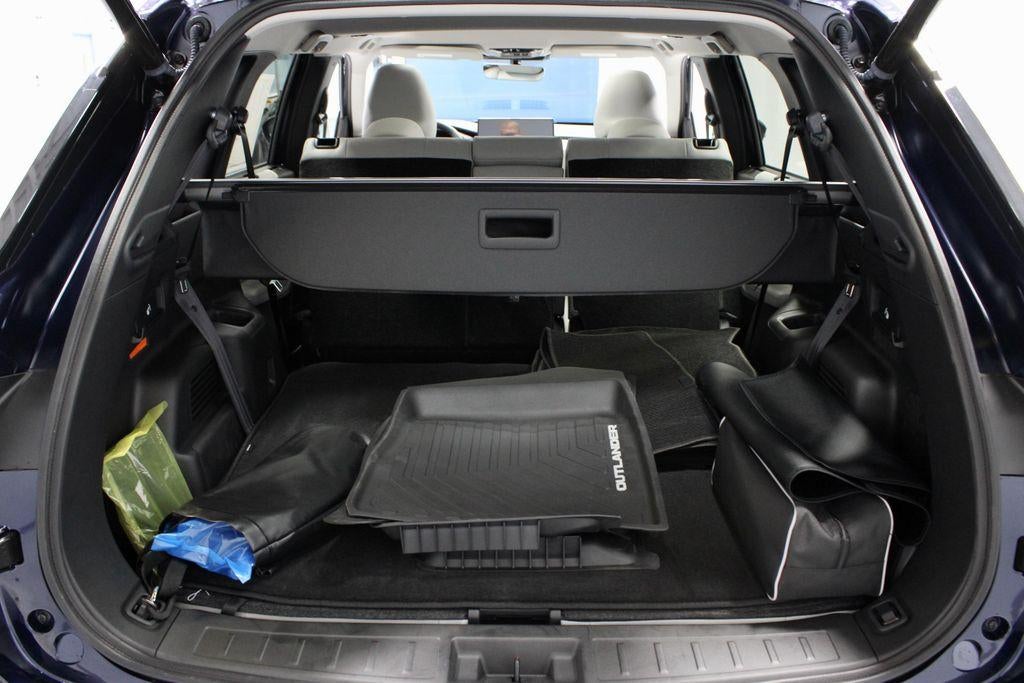 2026 Mitsubishi Outlander Plug-In Hybrid SEL