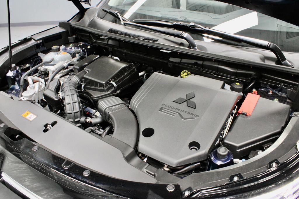 2026 Mitsubishi Outlander Plug-In Hybrid SEL