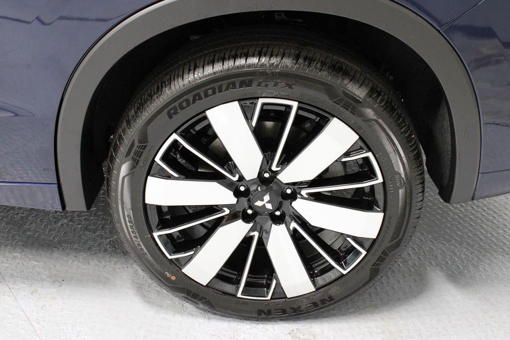 2026 Mitsubishi Outlander Plug-In Hybrid SEL