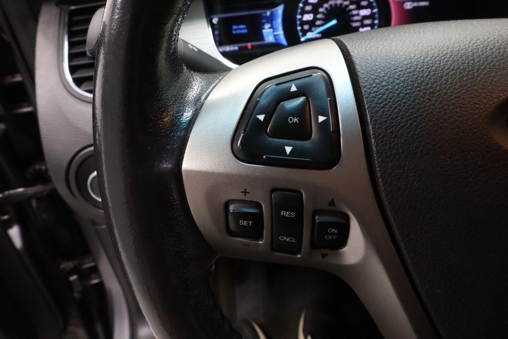 2013 Ford Taurus SEL