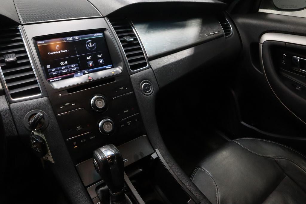 2013 Ford Taurus SEL