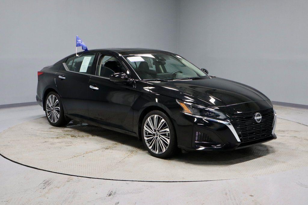 2025 Nissan Altima SL