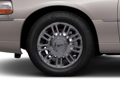 2011 Lincoln Town Car Signature Limited