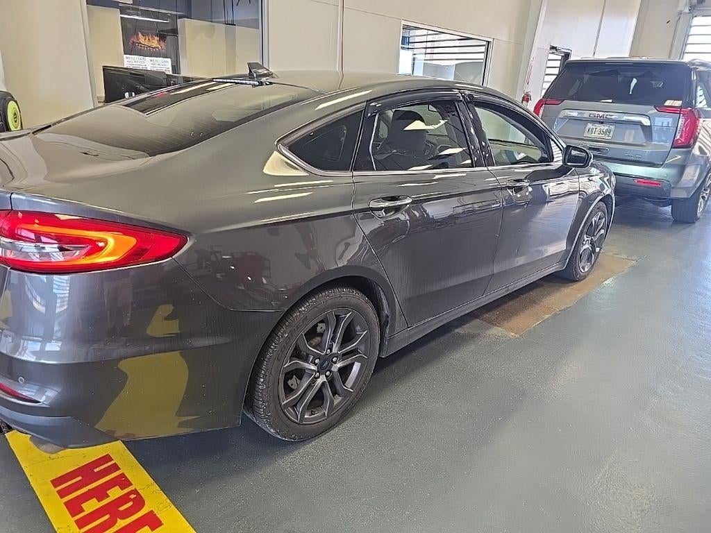 2020 Ford Fusion SEL