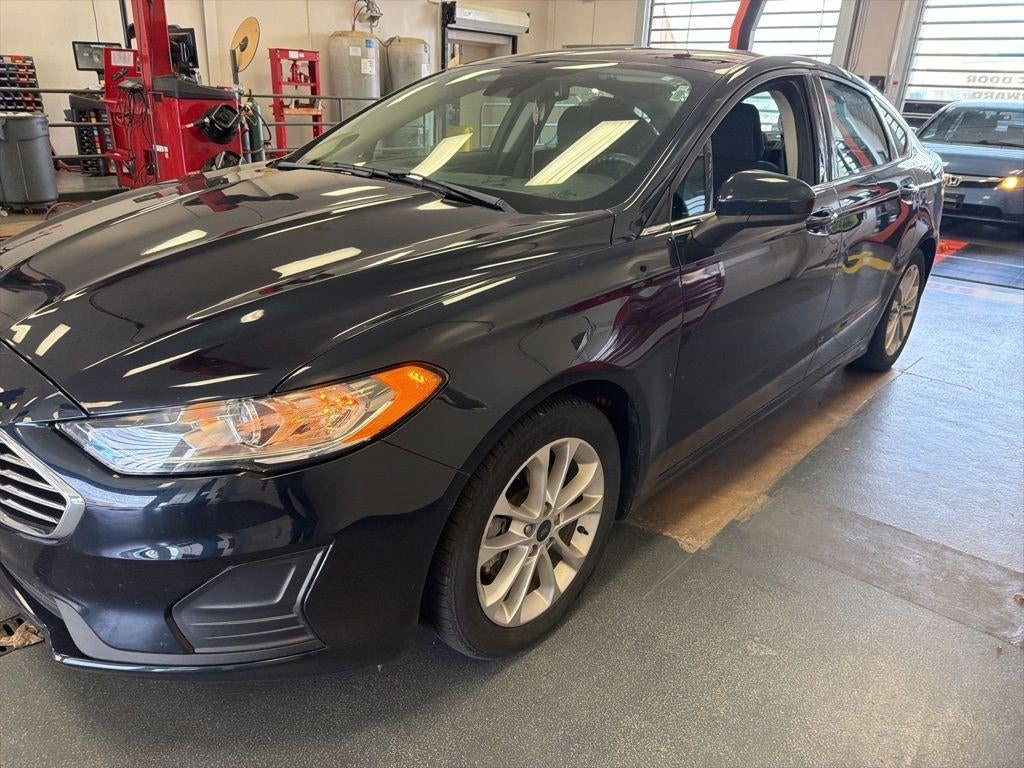 2020 Ford Fusion Hybrid SE