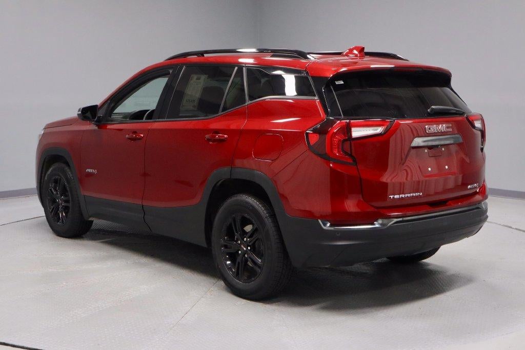 2024 GMC Terrain AT4