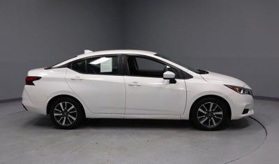 2022 Nissan Versa SV