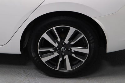 2022 Nissan Versa SV