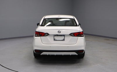 2022 Nissan Versa SV