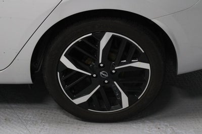 2024 Nissan Versa SR