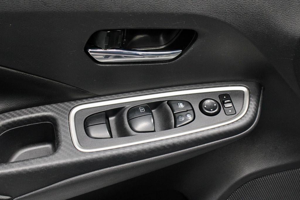 2024 Nissan Versa SR