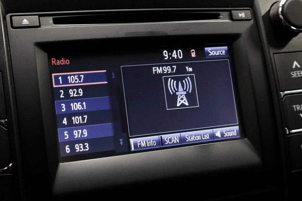 2015 Toyota Camry SE