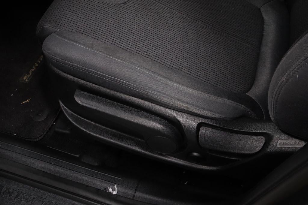 2021 Hyundai SANTA FE SE