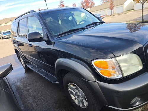 2004 Toyota Sequoia SR5